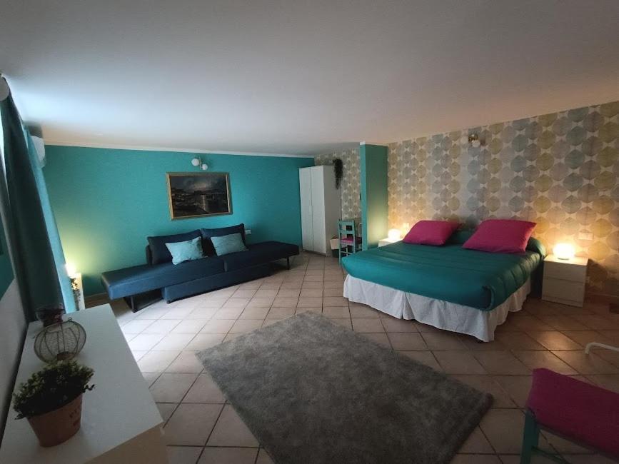 La Casa Di Vivi Apartment Napoli Bagian luar foto