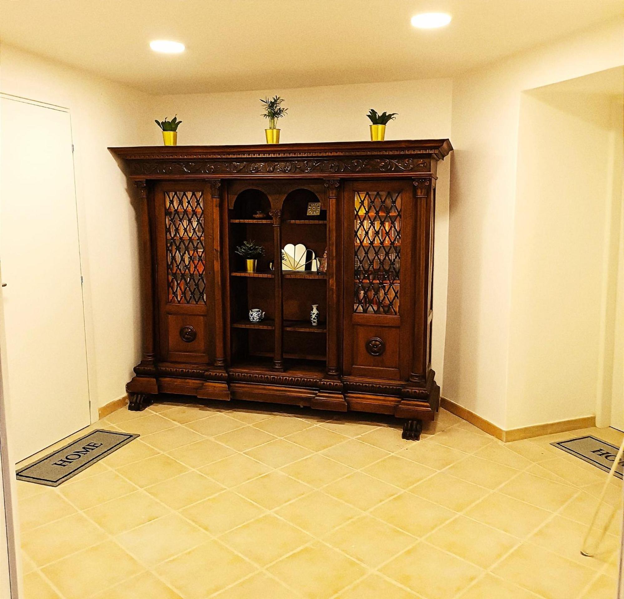 La Casa Di Vivi Apartment Napoli Bagian luar foto
