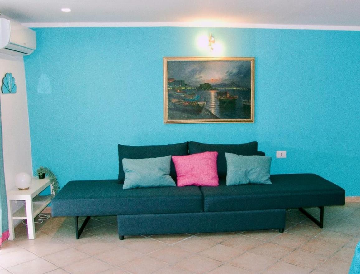 La Casa Di Vivi Apartment Napoli Bagian luar foto